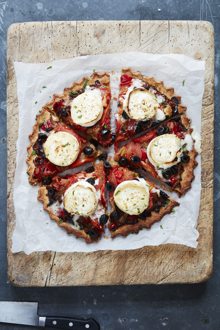 Mary_B_Sunday_Lunches_Pissaladiere_Onions_Herbs_Goats_Cheese_014
